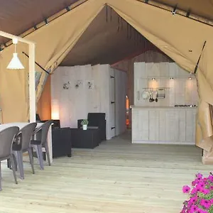 Lodge Holidays - Camping Des Arcades, Saint-Pantaléon